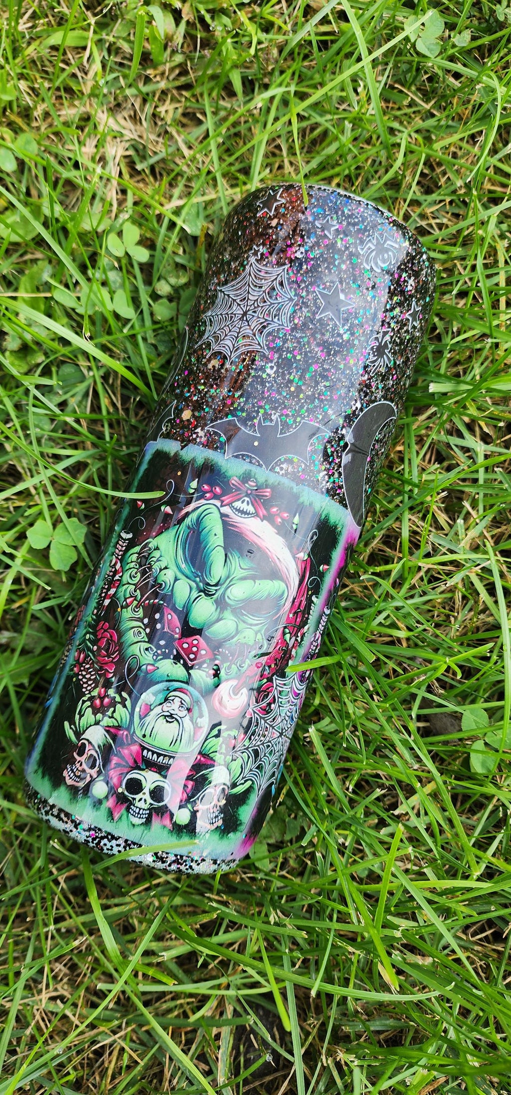 Nightmare Before Christmas Tumbler: Black Glitter Jack & Sally Epoxy Cup