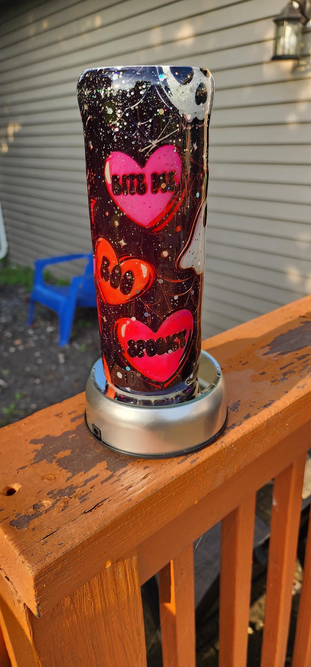 Skull & Heart Glitter Tumbler: Gothic Glam Stainless Steel Cup