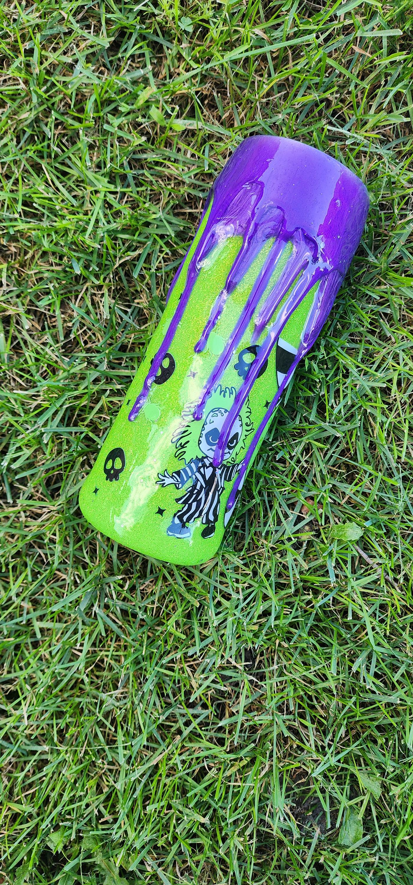 Epoxy Drip Tumbler – Neon Green & Purple Creepy Cute Horror Cup | Handmade Halloween Drinkware and Spooky Movie Fan Gift