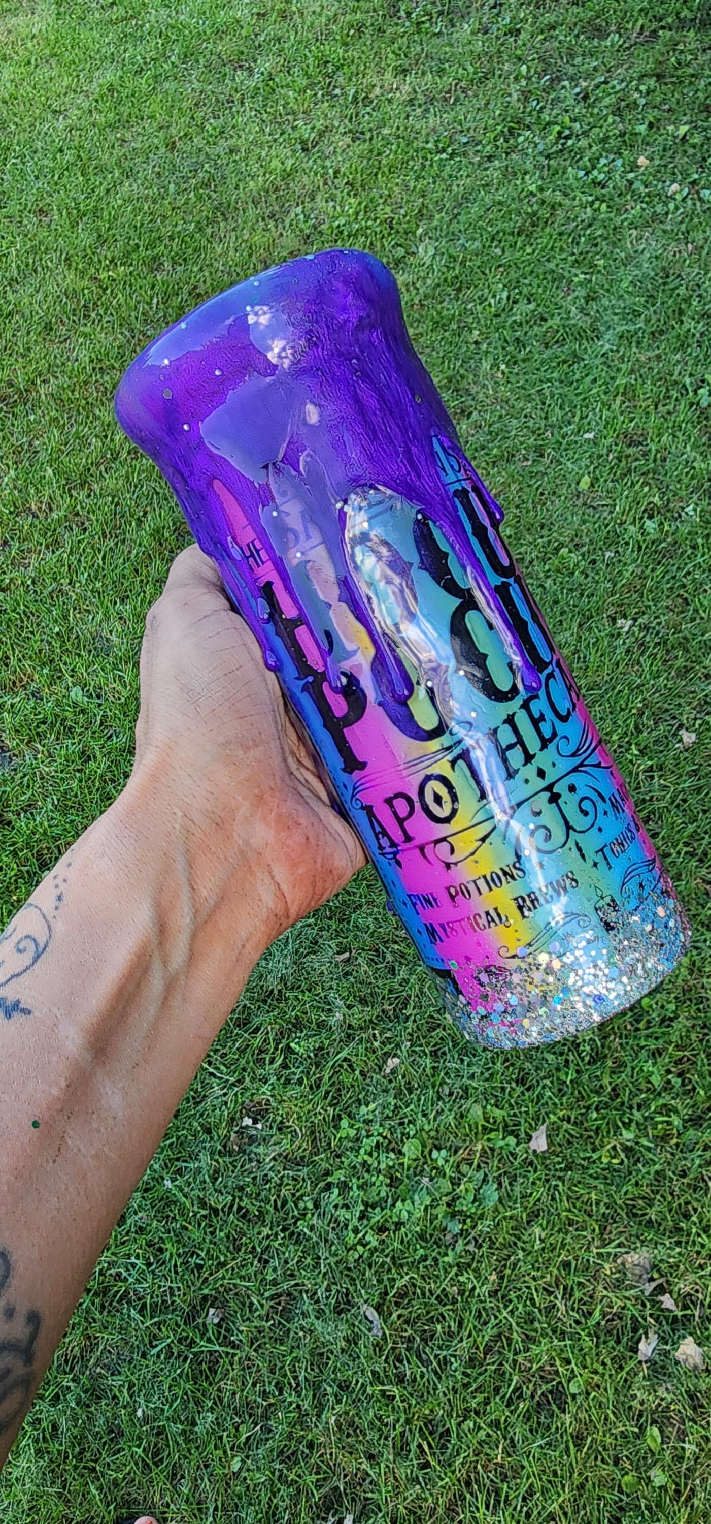 Spooky Season Epoxy Tumbler: Multicolored Bats & Glittery Halloween Cup