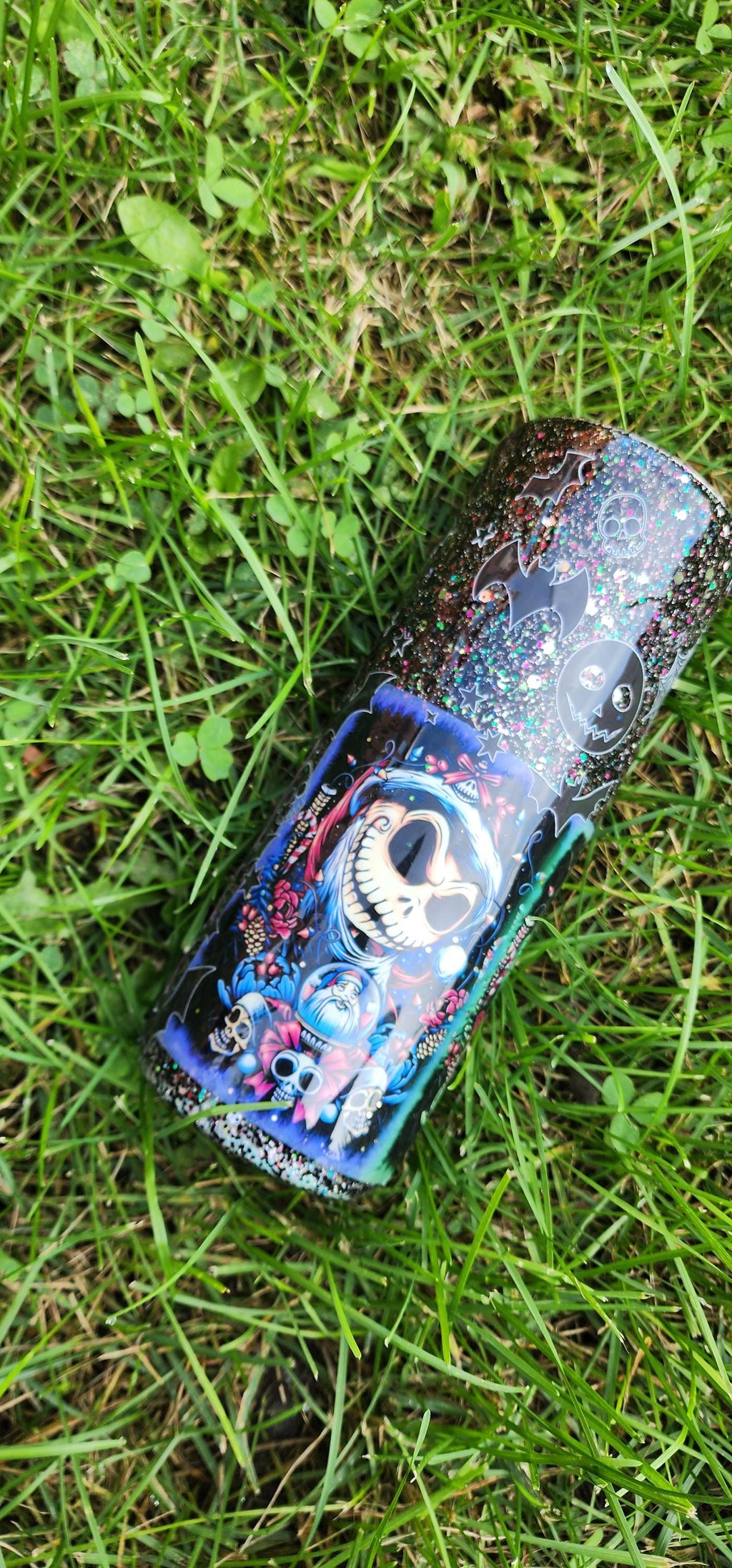 Nightmare Before Christmas Tumbler: Black Glitter Jack & Sally Epoxy Cup