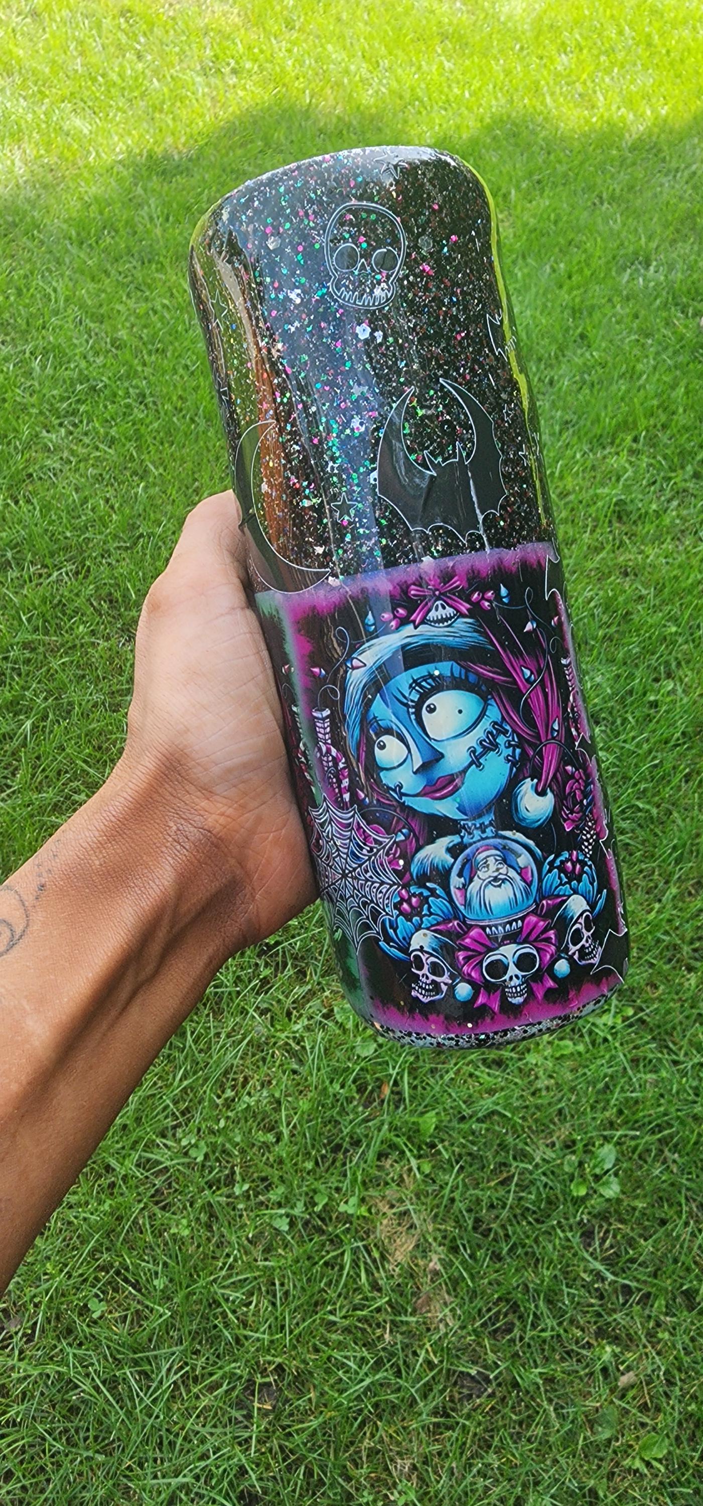 Nightmare Before Christmas Tumbler: Black Glitter Jack & Sally Epoxy Cup