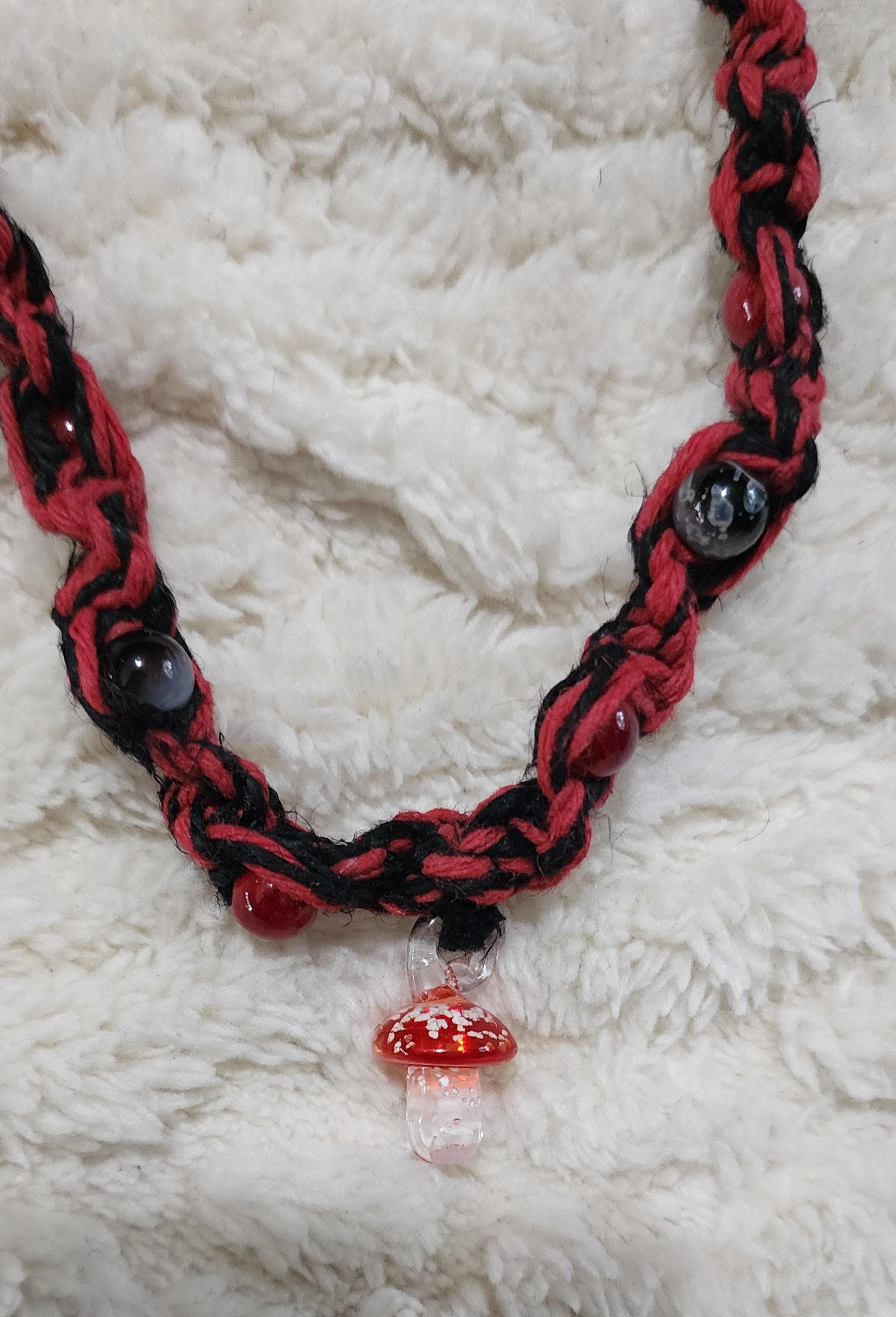 Red and Black Hemp Necklace – Handmade Boho Hemp Jewelry, Unisex Macrame Alternative Style Accessory