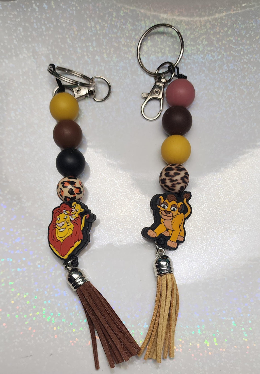 Lion  Beaded Keychain – Beaded Charm – Cute Gift for Friends, Backpack or Bag Accessory