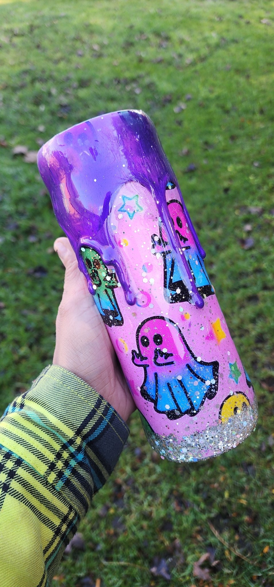 Zero Boos Given Tumbler: Sassy Rainbow Ghost Middle Finger - Spooky Drinkware - Hempin Mayhem