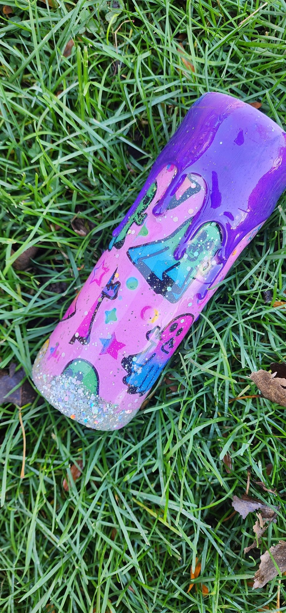 Zero Boos Given Tumbler: Sassy Rainbow Ghost Middle Finger - Spooky Drinkware - Hempin Mayhem