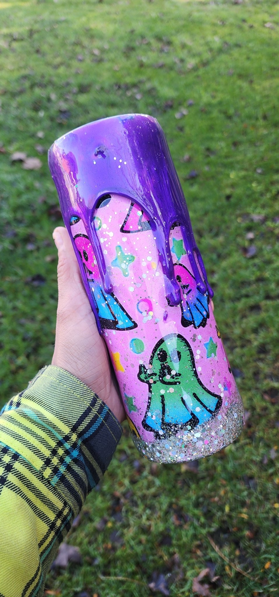 Zero Boos Given Tumbler: Sassy Rainbow Ghost Middle Finger - Spooky Drinkware - Hempin Mayhem