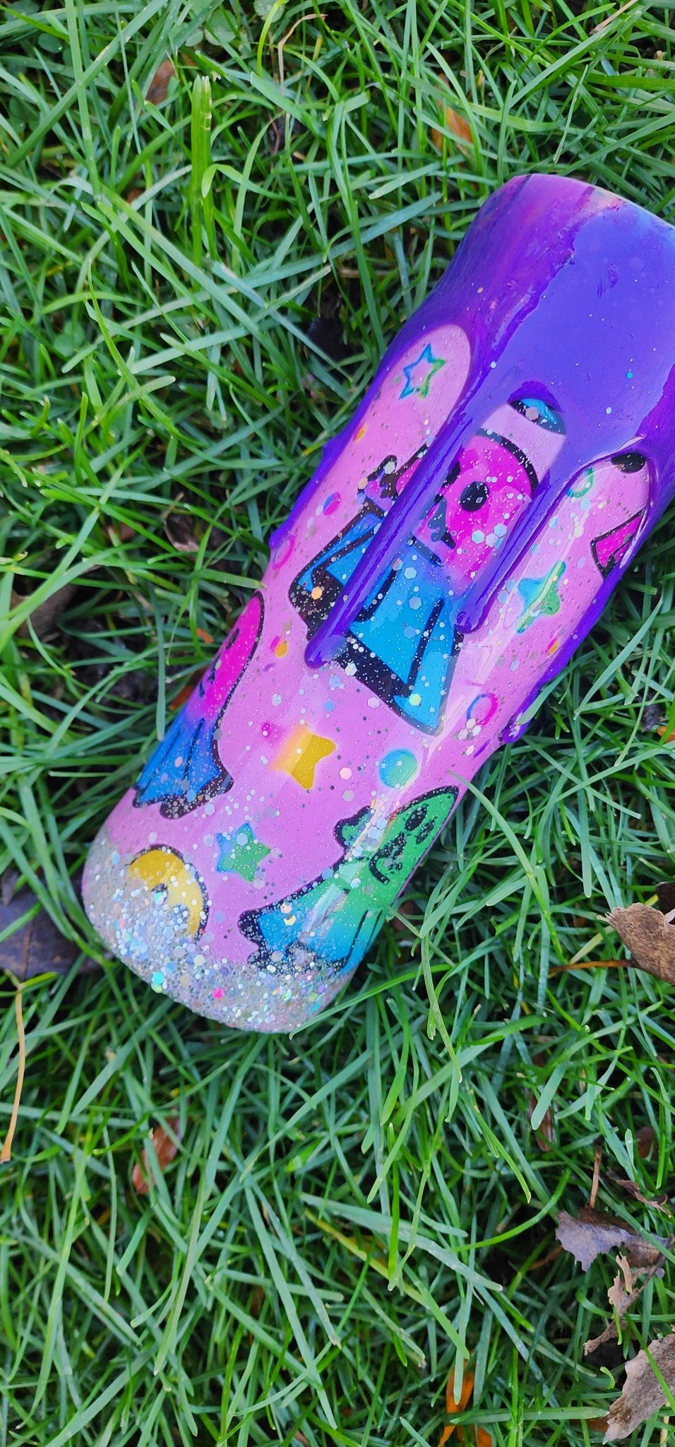 Zero Boos Given Tumbler: Sassy Rainbow Ghost Middle Finger - Spooky Drinkware - Hempin Mayhem